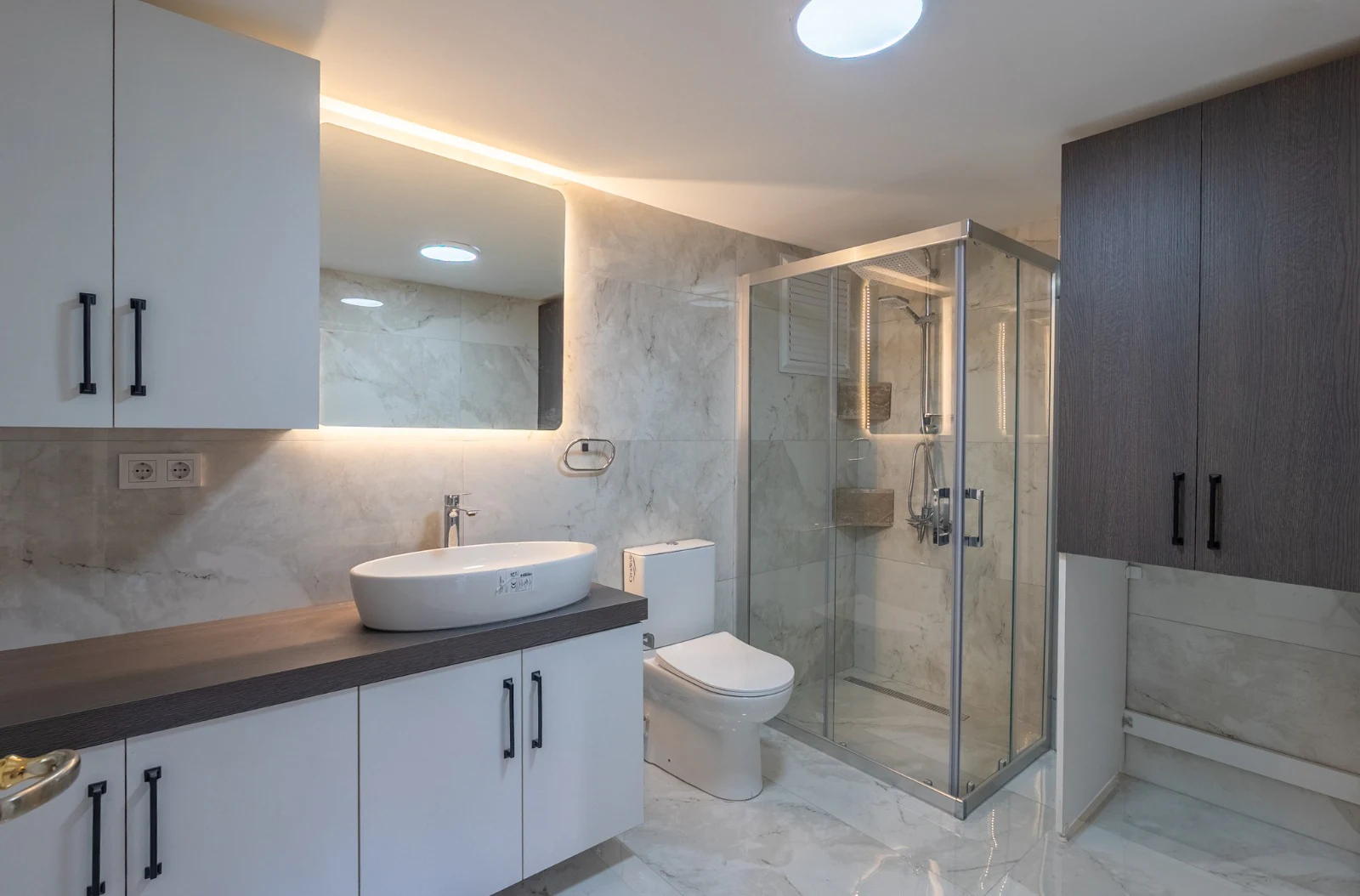 TEOK'tan Mustafa Çukur Sitesi'nde Mimari Tadilatlı Satılık 3+1 galeri 2
