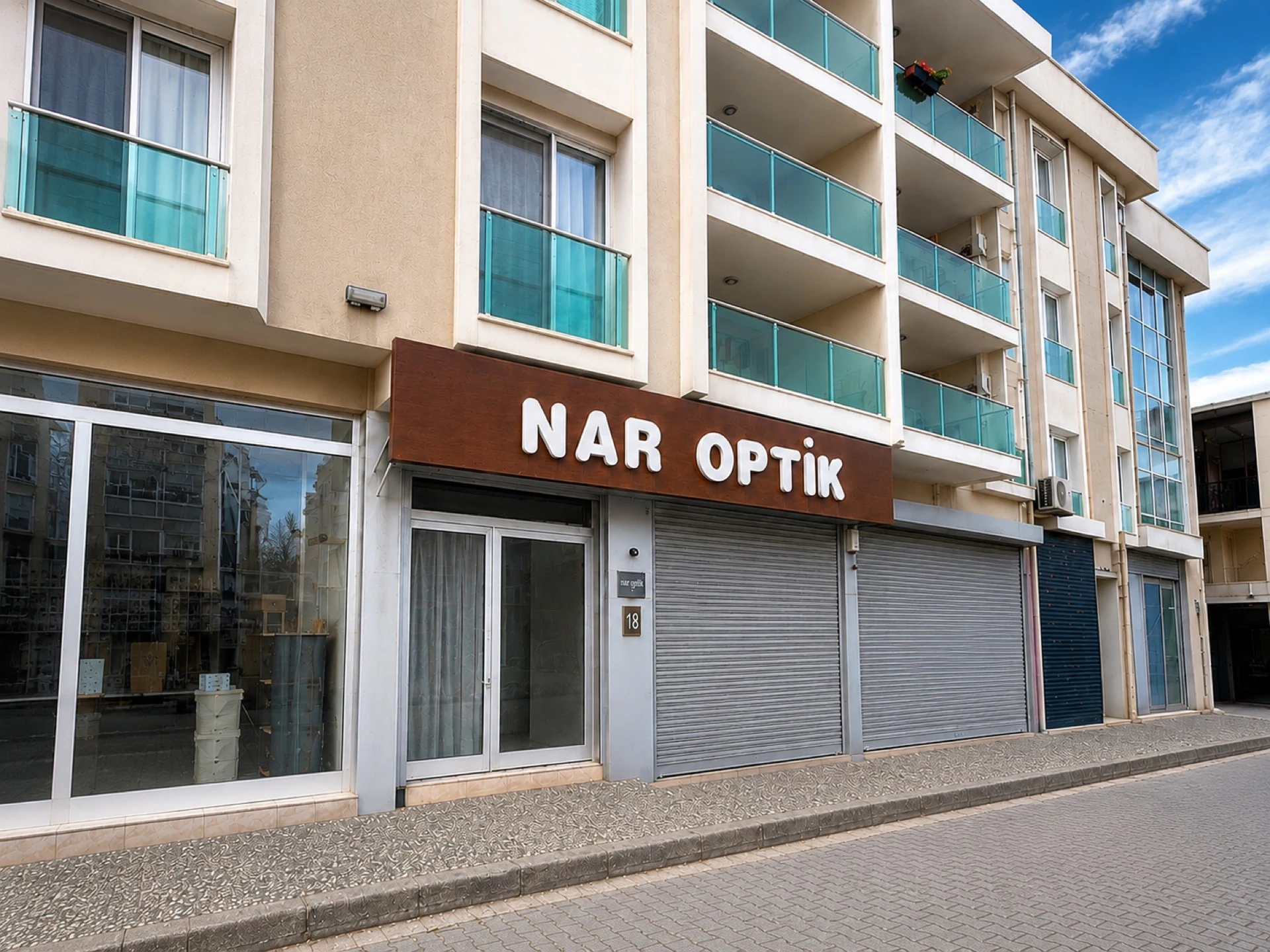 ÇİĞLİ ATA SANAYİ İZBAN YAKINI | 56 M² SATILIK DÜKKÂN